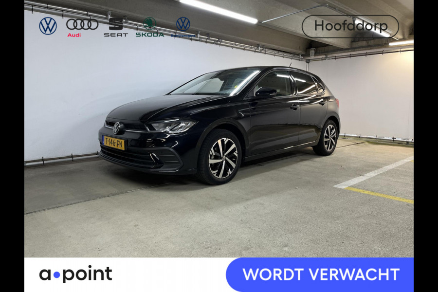 Volkswagen Polo 1.0 TSI Life 95 pk | Verlengde garantie | Navigatie | Parkeersensoren | Achteruitrijcamera | Adaptieve cruise control | Stoelverwarming |