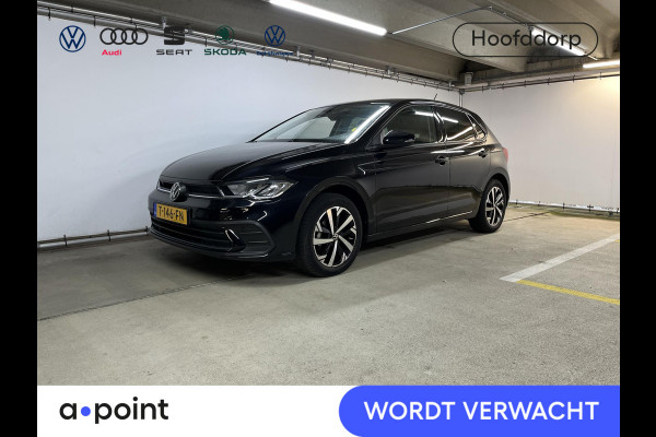 Volkswagen Polo 1.0 TSI Life 95 pk | Verlengde garantie | Navigatie | Parkeersensoren | Achteruitrijcamera | Adaptieve cruise control | Stoelverwarming |