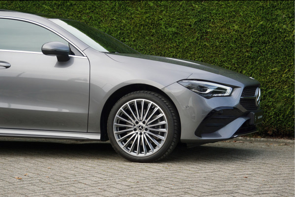 Mercedes-Benz CLA-Klasse CLA 250 e AMG Line Facelift | Pano Trekhaak Keyless-Go