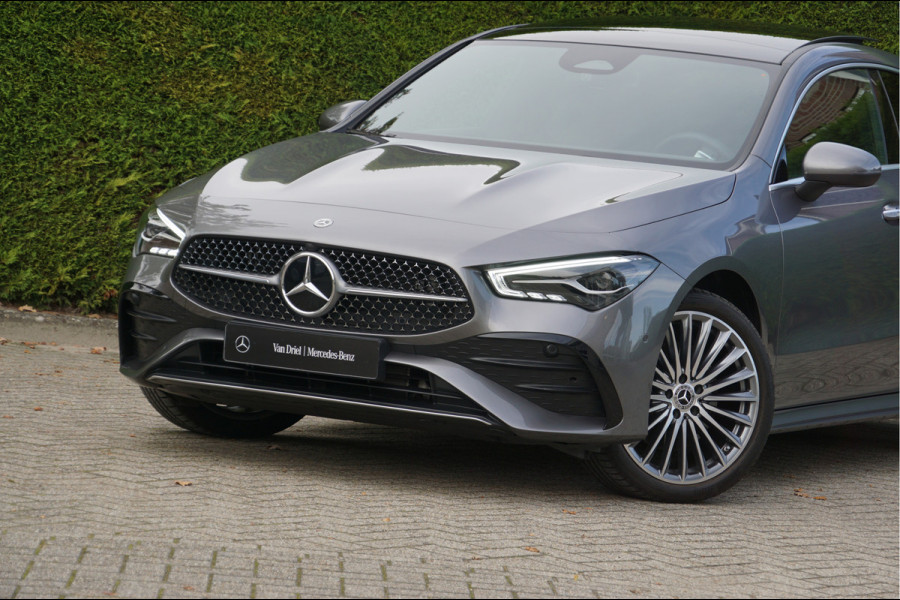 Mercedes-Benz CLA-Klasse CLA 250 e AMG Line Facelift | Pano Trekhaak Keyless-Go