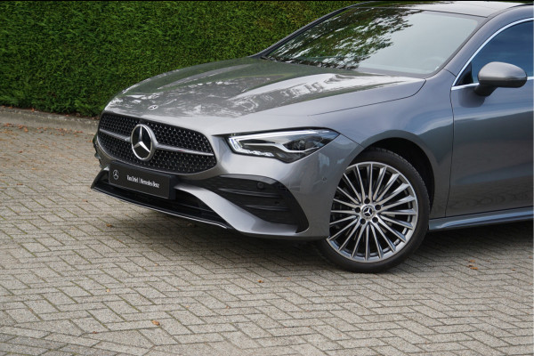 Mercedes-Benz CLA-Klasse CLA 250 e AMG Line Facelift | Pano Trekhaak Keyless-Go