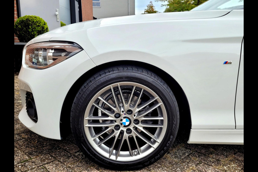 BMW 1-serie 118i M-sport (€ 18.874,- ex BTW), LED, HIFI, Leder (NL-auto met NAP)