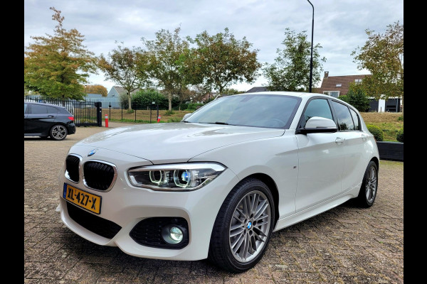 BMW 1-serie 118i M-sport (€ 18.874,- ex BTW), LED, HIFI, Leder (NL-auto met NAP)