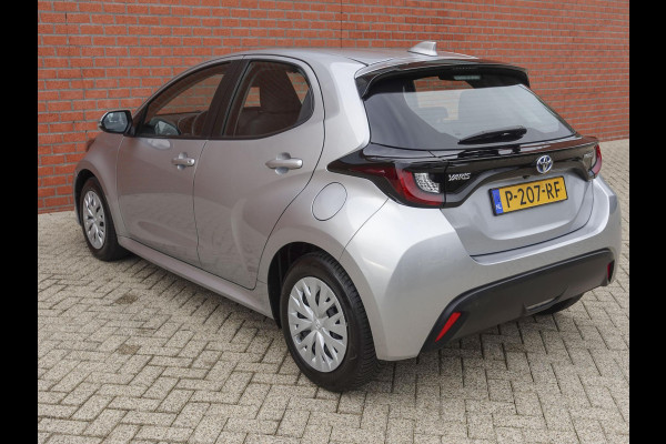 Toyota Yaris 1.5 Hybrid Active | Apple Carplay / Android Auto | Cruise Control Adaptief | Climate Control | DAB | Camera