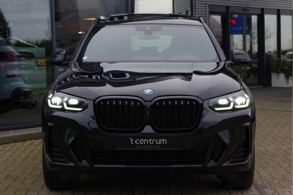 BMW X3 xDrive30e 293 PK High Executive M-Sport PHEV, Panoramadak, Elek. Trekhaak, Head-Up, 360° Camera