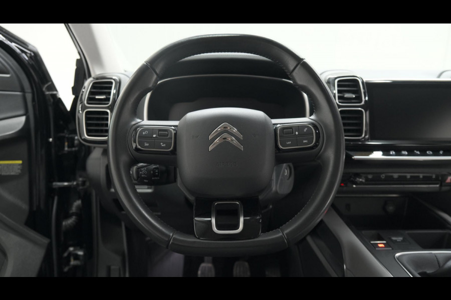 Citroën C5 Aircross PureTech 130 Shine | Trekhaak | Dodehoekdectie | Camera | Apple Carplay