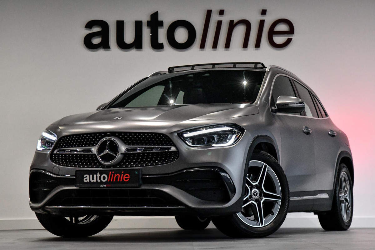 Mercedes-Benz GLA 200 AMG. Pano, BTW, Memory, Keyless, Dodeh, Camera, Sfeer, Carplay, Multibeam!