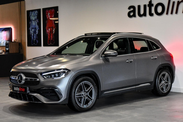 Mercedes-Benz GLA 200 AMG. Pano, BTW, Memory, Keyless, Dodeh, Camera, Sfeer, Carplay, Multibeam!