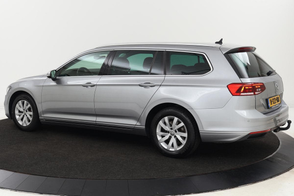 Volkswagen Passat 1.5 TSI Comfort | Stoelverwarming | Carplay | Full LED | Adaptive Cruise | PDC | Keyless | Navigatie | DAB+ | Bluetooth