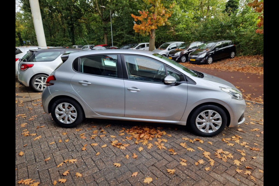 Peugeot 208 1.2 PureTech Blue Lion | 2E EIGENAAR | 12MND GARANTIE | NAVI | CRUISE | AIRCO