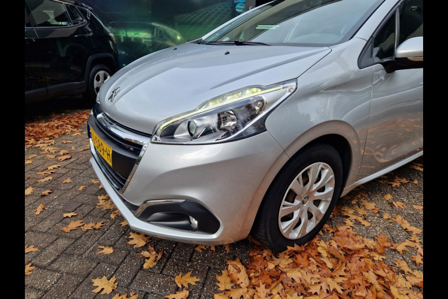 Peugeot 208 1.2 PureTech Blue Lion | 2E EIGENAAR | 12MND GARANTIE | NAVI | CRUISE | AIRCO