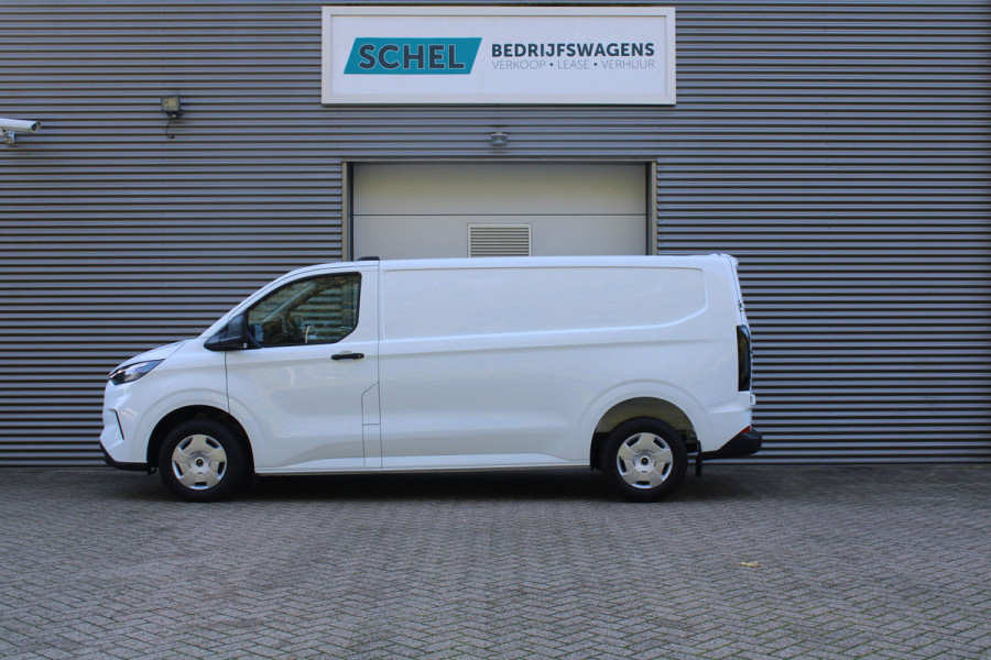 Ford Transit Custom 320 2.0 TDCI L2H1 Trend 136pk - Carplay - Android - LED koplampen - Verwarmd stuurwiel - Stoelverwarming - 70l tank - Rijklaar