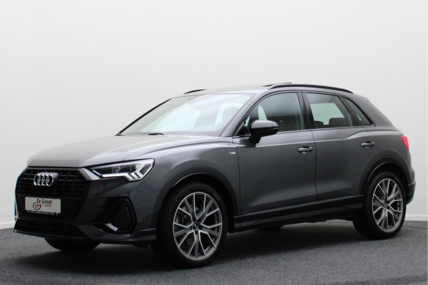 Audi Q3 45 TFSI quattro S Line Panoramadak, Camera, Apple Carplay, Cruise, LED, PDC, 20''