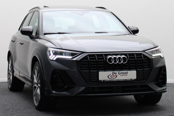 Audi Q3 45 TFSI quattro S Line Panoramadak, Camera, Apple Carplay, Cruise, LED, PDC, 20''