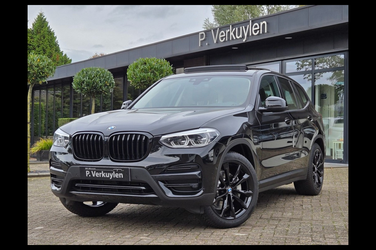 BMW X3 XDRIVE30E I SPORTSTOELEN I PANORAMA I CAMERA I TREKHAAK I