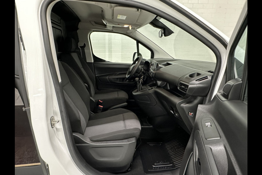 Toyota PROACE CITY 1.5 D-4D Cool Comfort Lane assist | Cruisecontrol | Unieke stand | NAP | Nieuw staat Prijs EX BTW