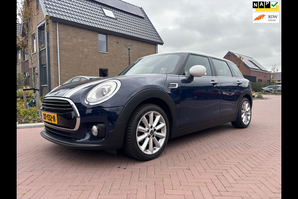 MINI Clubman 1.5 Cooper Business Edition | Orig NL | Sport LEER | LED | Navi | Trekhaak | 1e EIG