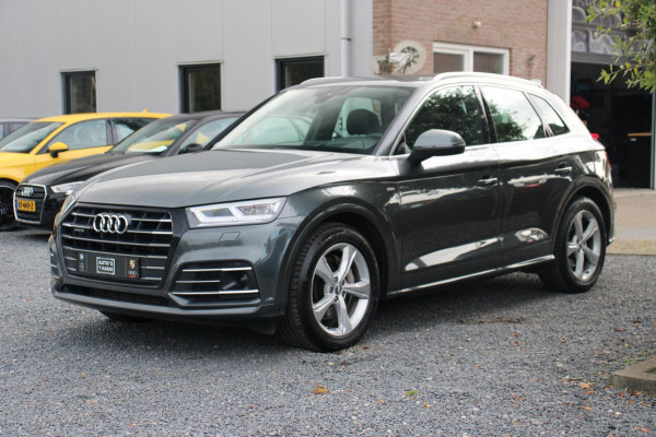 Audi Q5 55 TFSI e Quattro Competition 367 PK S-Line Luchtvering ACC Virtual Keyless B&O Head-Up 19''