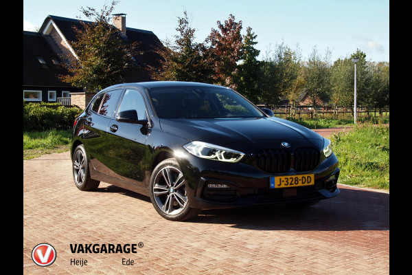 BMW 1-serie 118i Executive Edition | Harman Kardon | Apple Carplay | Cruise Control | LED |