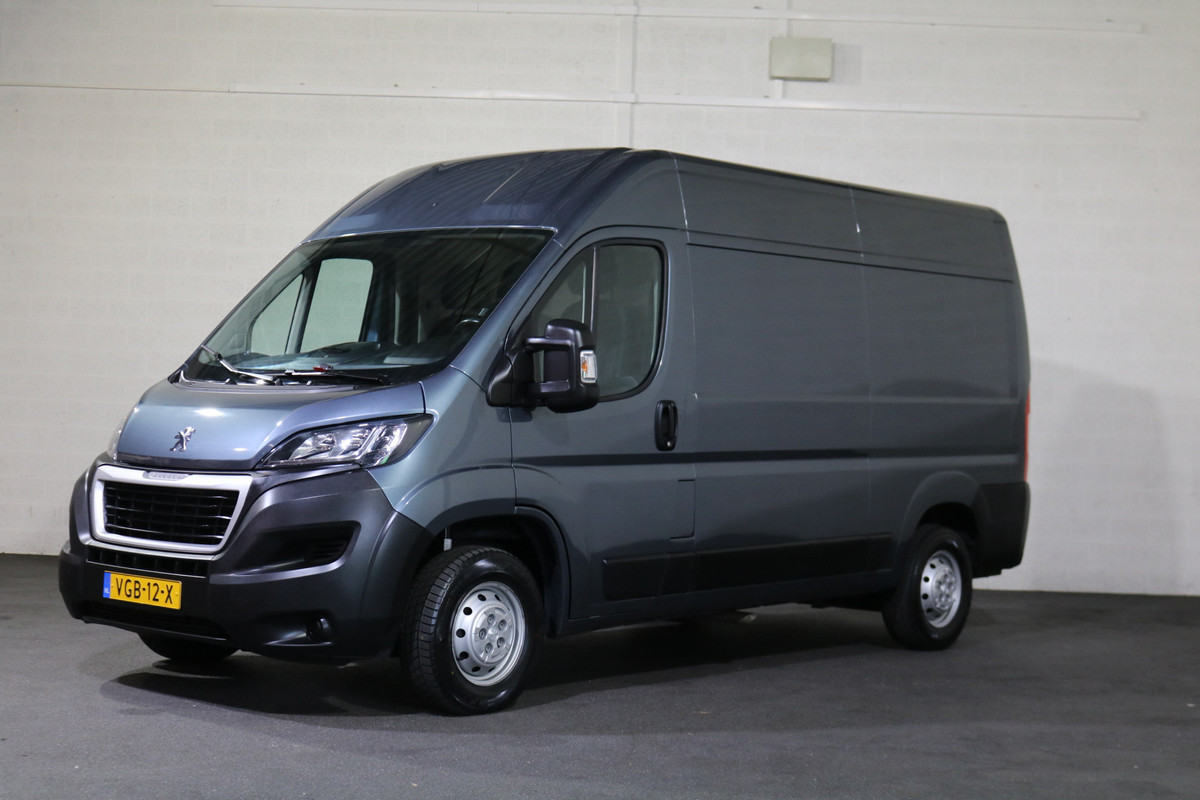 Peugeot Boxer 2.2 BlueHDi 140pk L2 H2 Premium Navigatie Trekhaak Camera