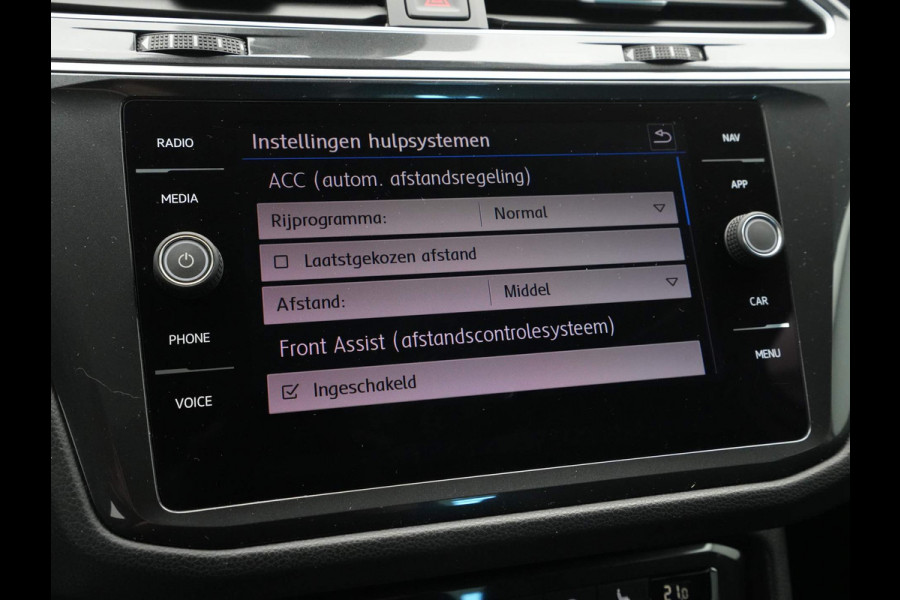 Volkswagen Tiguan 1.5 TSI 150pk DSG ACT Comfortline Navigatie Camera Acc Stoelverwarming