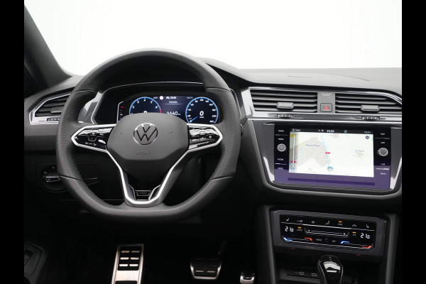 Volkswagen Tiguan Allspace 1.5 TSI 150pk DSG R-Line Business 7p. Panorama Camera Virtual Cockpit Trekhaak