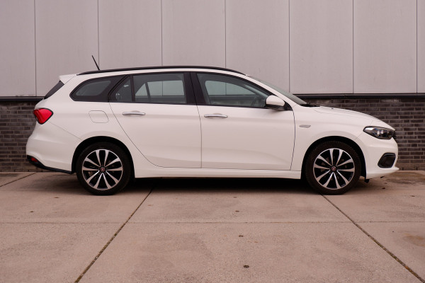 Fiat Tipo Stationwagon 1.4 T-Jet 16v Business | Trekhaak | Navi | Climate | Carplay