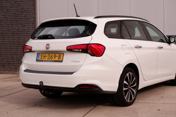 Fiat Tipo Stationwagon 1.4 T-Jet 16v Business | Trekhaak | Navi | Climate | Carplay