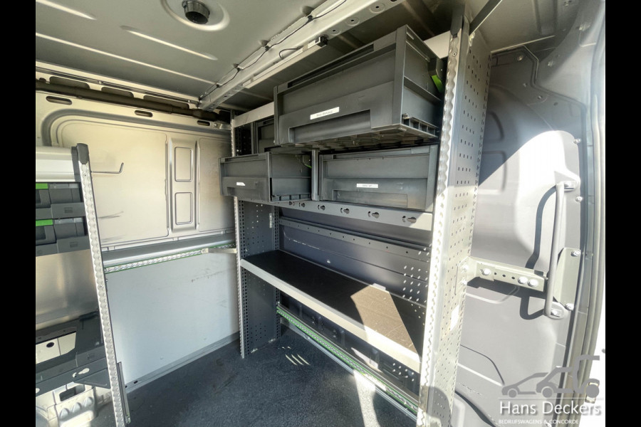 Mercedes-Benz Sprinter 314 Automaat L1 H1 Distronic Airco Bott Inrichting LED 1510 kg laadvermogen!