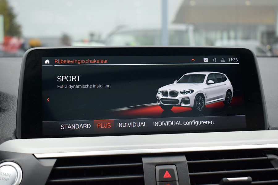 BMW X3 xDrive30e Executive Shadowline | M-Sport | Pano | HUD | Virtual | Stuur- en Stoelverw.