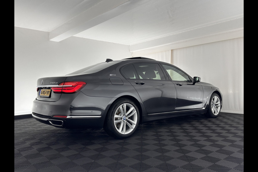 BMW 7 Serie 740Le xDrive iPerformance High Executive *FULL-OPTION* *SOFT-CLOSE | NITH-VISION | PANO | HEAD-UP | BOWERS&WILKINS | ADAPTIVE-CRUISE | BLIND-SPOT | LASER-LED | MEMORY-PACK | VOLLEDER | KEYLESS | 360°CAMERA | DAB+ | COMORT-SEATS |