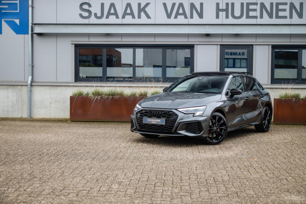 Audi A3 Sportback 45TFSI e PHEV S Edition S line Competition 245pk S-Tronic|Panoramadak|Virtual Cockpit|Supersport Kuipstoelen|B&O