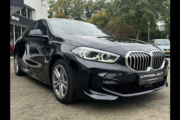 BMW 1-serie 118i M Sport pakket, Live Cockpit Professional, DAB-tuner, Shadow-line Een proefrit levert het bewijs. Neem contact op en we maken een afspraak!