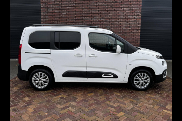 Citroën Berlingo 1.2 PureTech / 110 PK / Trekhaak / Navigatie + Camera / Adaptive Cruise / Distributieriem vervangen