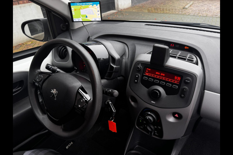 Peugeot 108 1.0 e-VTi Active / Airco / Navigatie Garmin / Bluetooth / NED-108 / 1e Eigenaar / Peugeot dealer onderhouden