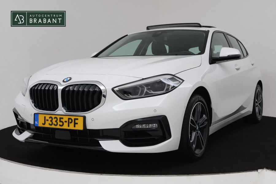 BMW 1-serie 118i High Executive Edition Automaat (PANORAMADAK, CAMERA, NAVIGATIE, CRUISE, PDC, NL-AUTO, DEALER ONDERHOUDEN)