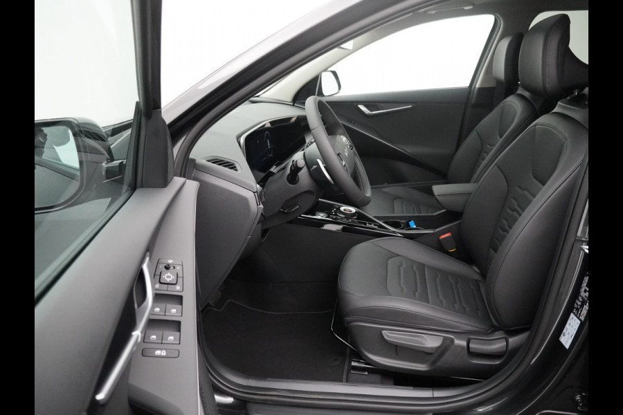 Kia Niro EV DynamicLine 64.8 kWh - Nu of nooit *€ 6.000,- korting ( *inclusief SEPP subsidie ) - Navigatie - Apple Carplay/Android Auto - Parkeersensoren voor en achter - meerdere kleuren leverbaar - Fabrieksgarantie tot 2031