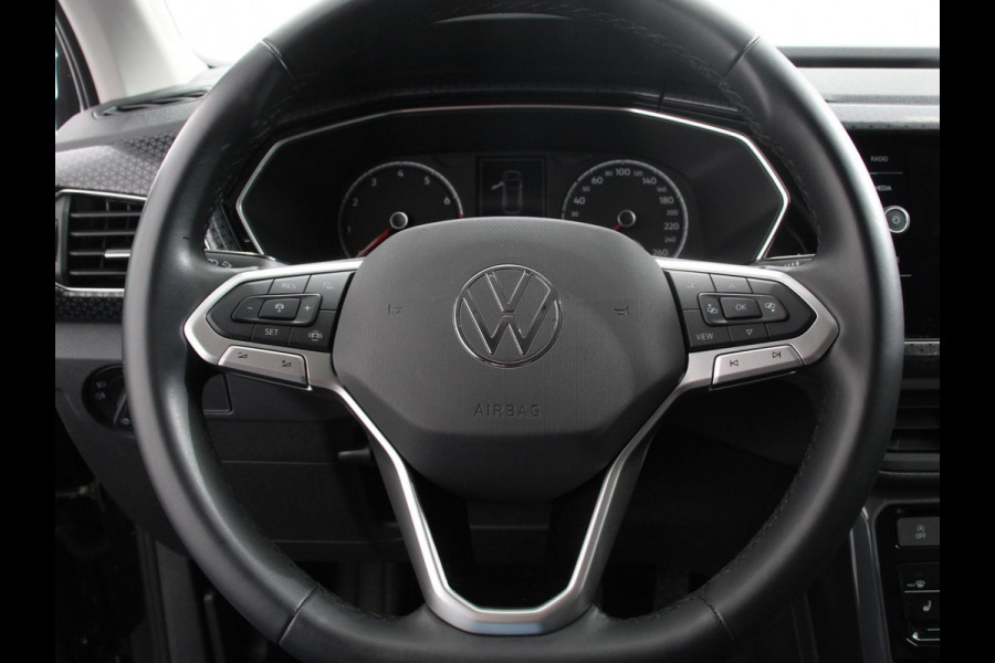 Volkswagen T-Cross 1.0 TSI 110 PK DSG Style Team | Navigatie | Apple Carplay/Android Auto | Climate Control | Camera | Led | Verwarmde voorstoelen | Adaptive Cruise control