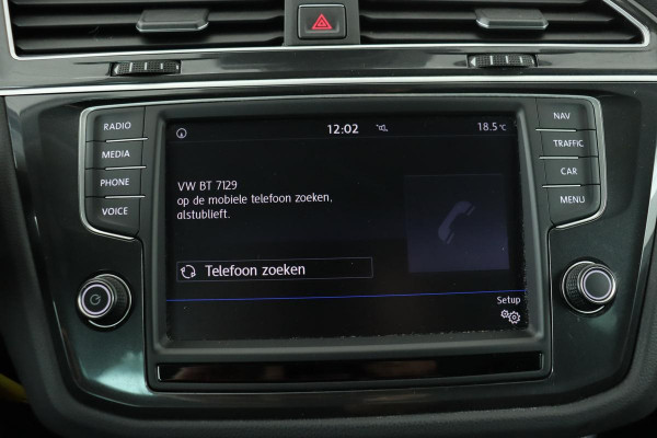 Volkswagen Tiguan 1.4 TSI Comfortline | Carplay | Climate control | Navigatie | PDC | Cruise control | Trekhaak