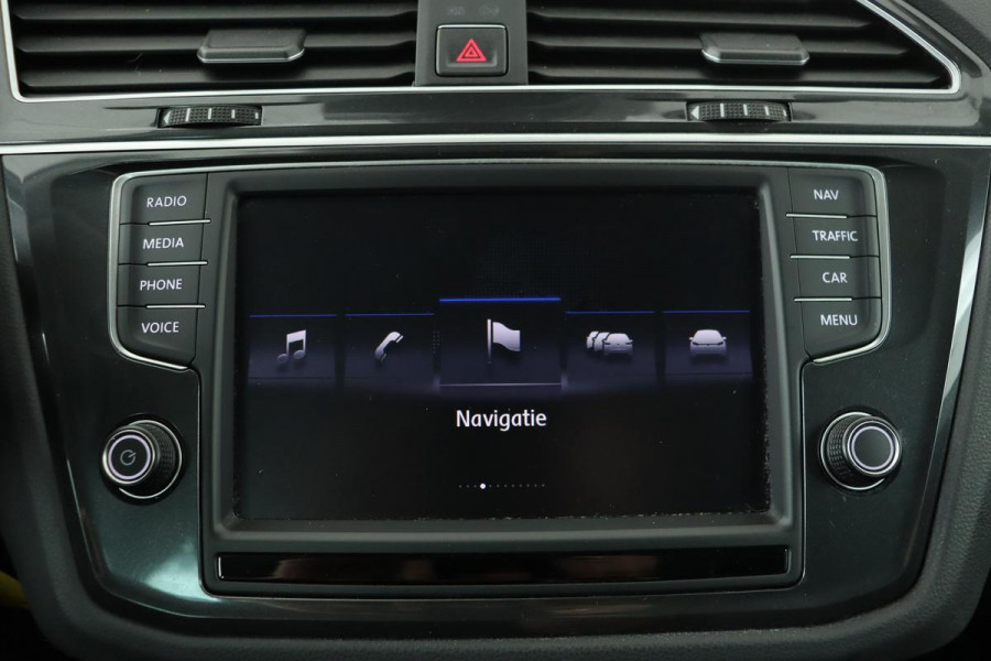 Volkswagen Tiguan 1.4 TSI Comfortline | Carplay | Climate control | Navigatie | PDC | Cruise control | Trekhaak