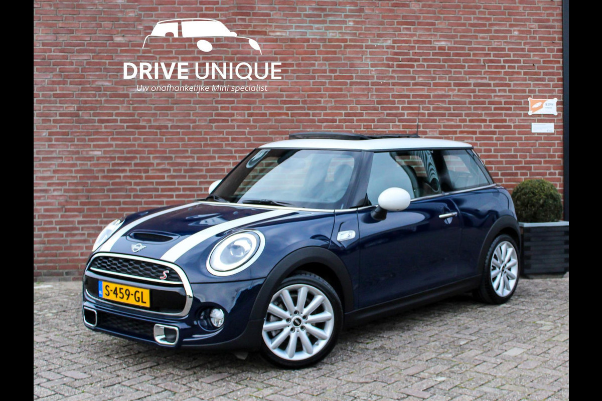 MINI Mini 2.0 Cooper S Chili Panorama, Union-jack LED Achter, Parkeersensoren, LED, Sportstoelen, Cruisecontrol, 17 inch LM Velgen