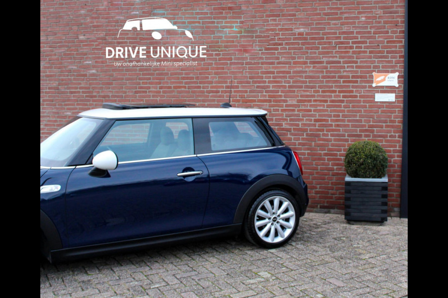 MINI Mini 2.0 Cooper S Chili Panorama, Union-jack LED Achter, Parkeersensoren, LED, Sportstoelen, Cruisecontrol, 17 inch LM Velgen