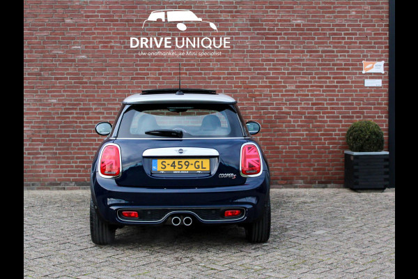 MINI Mini 2.0 Cooper S Chili Panorama, Union-jack LED Achter, Parkeersensoren, LED, Sportstoelen, Cruisecontrol, 17 inch LM Velgen