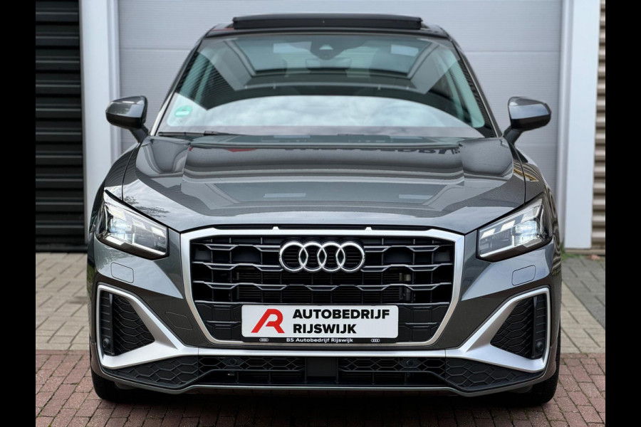 Audi Q2 35 TFSI S-Line Pano/Virtual/Camera