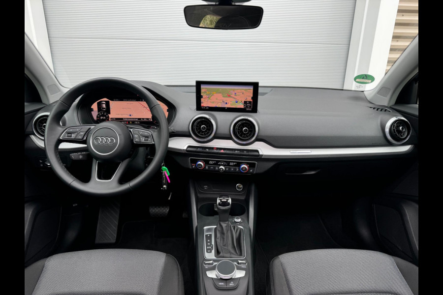 Audi Q2 35 TFSI S-Line Pano/Virtual/Camera