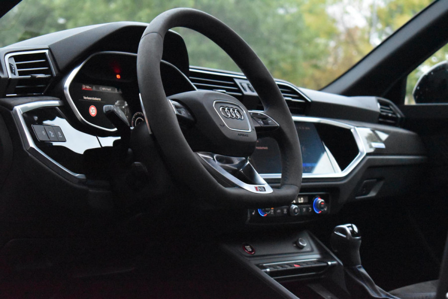 Audi Q3 Sportback TFSI RSQ3