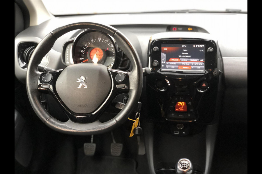 Peugeot 108 1.0 e-VTi 72pk 5D Allure | Apple CarPlay/Android auto, Lichtmetalen velgen, Camera, Privacy Glass, Zeer compleet