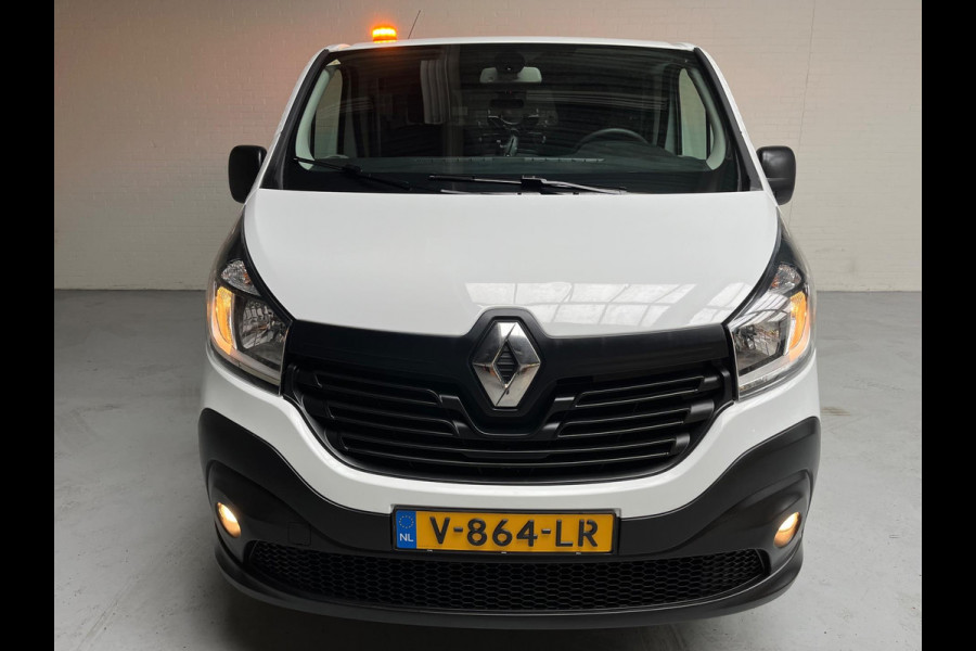 Renault Trafic SERVICEWAGEN 1.6 DCI euro6 T27 L1H1 V230 VICTRON BOTT INRICHTING AIRCO STANDKACHEL TREKHAAK RIJKLAARPRIJS!