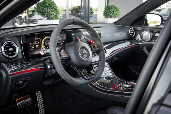 Mercedes-Benz E-Klasse E63 S AMG Edition one - Panorama l Kuipst. l Matt color l Carbon l 360 camera