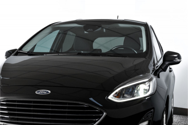 Ford Fiesta 1.0 EcoBoost Titanium | Cruise | Stoel + Stuurverwarming | PDC | App.Connect | DAB | Auto.Airco | Trekhaak | LM 16" |